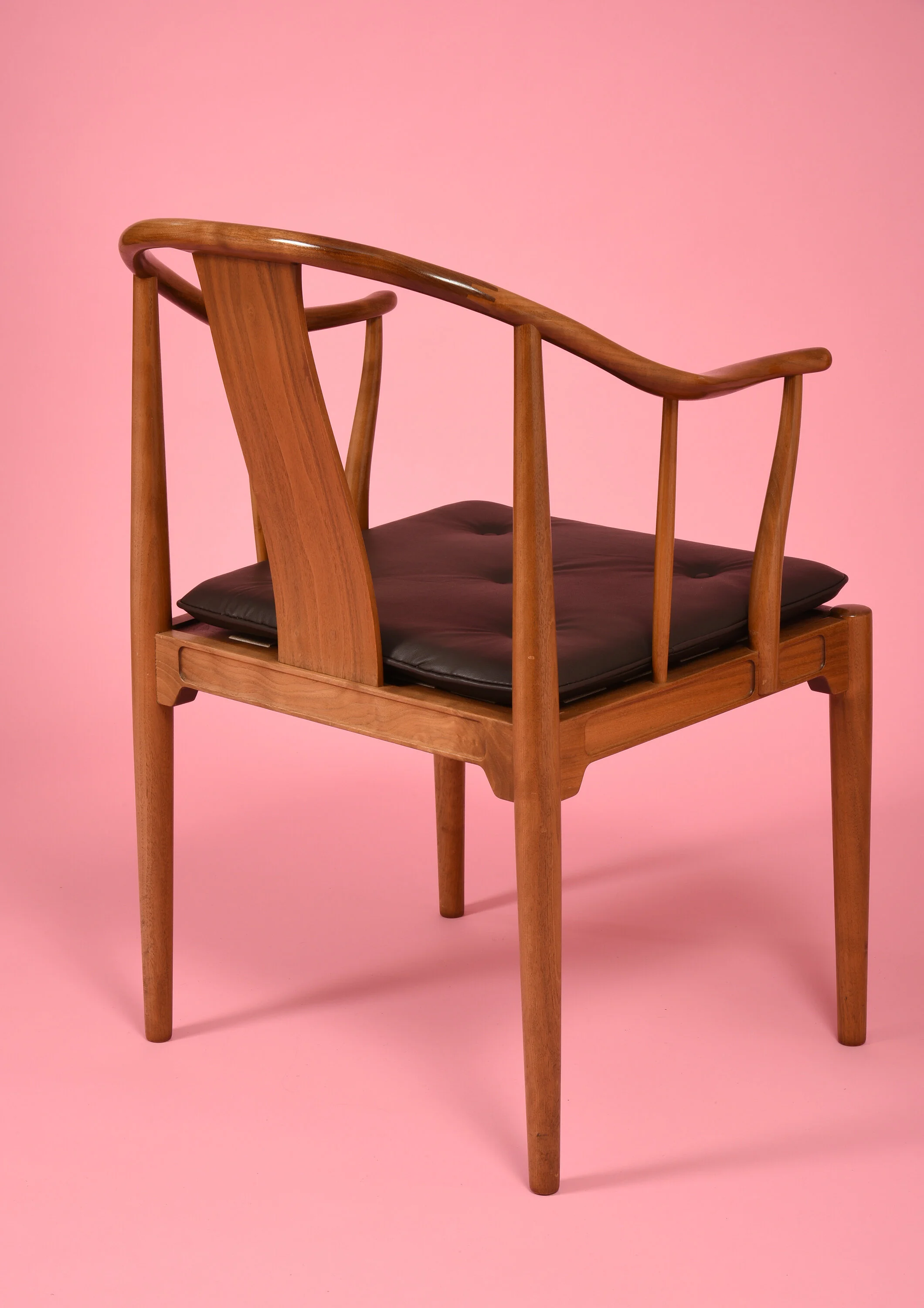 Hans J Wegner for Fritz Hansen China chairs set of four <br/><br